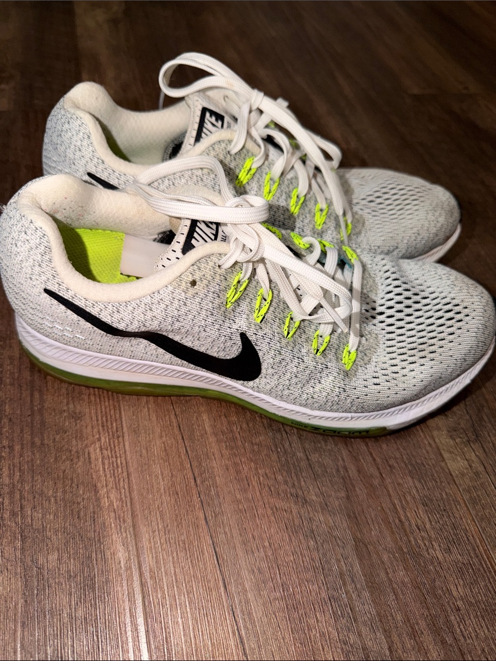 Nike Zoom All Out Low Gray Running Shoe Size 8.5 White Green Gray